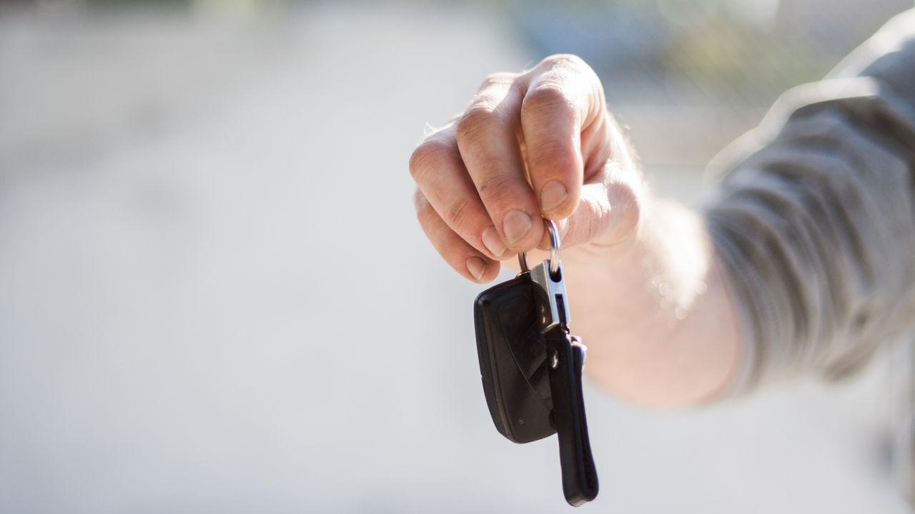 Limousine mieten: Ablauf, Voraussetzungen und Vertragsdetails